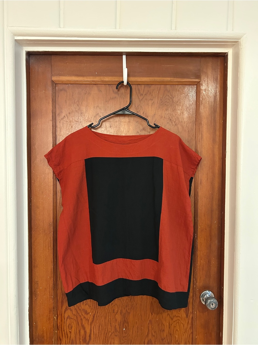UZI NYC Colorblock Blouse in Rust and Black